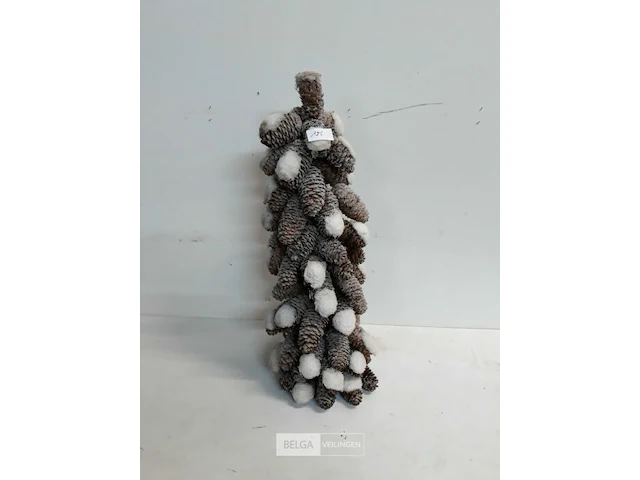 1 x kerstkegel met dennenappel 50 cm b-kwaliteit - afbeelding 2 van  3