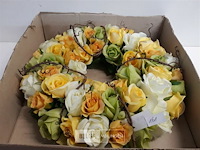 1 x krans met kunstbloemen 40 cm - afbeelding 2 van  3
