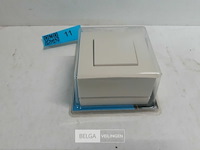 1 x niko opbouwdoos met inbouw wisselschakelaar cream - afbeelding 3 van  3