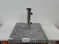 1 x parasolvoet graniet 30 kg 45x45x5 cm - afbeelding 1 van  3