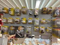 1 x partij bevestigingsmaterialen