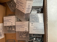 1 x partij borgmoeren; bevestigingsmaterialen - afbeelding 1 van  4