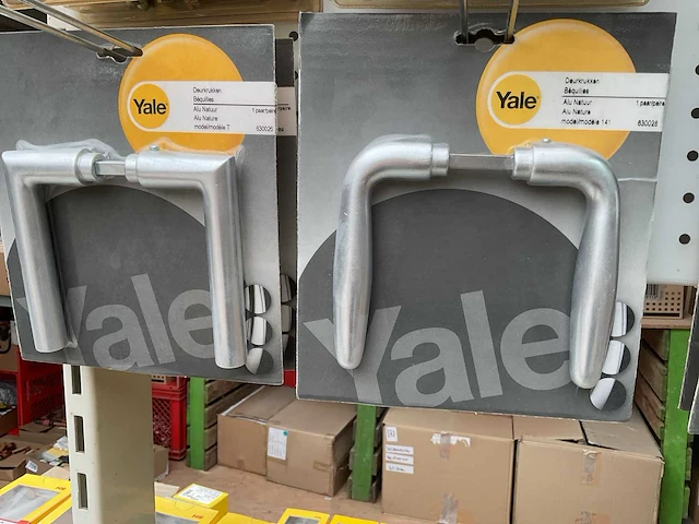 1 x partij deurkrukken; krukken met sleutelrozetten; vaasknopscharnieren; aluminium krukken op sleutelplaat - afbeelding 8 van  12