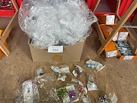 1 x partij diverse kapstokjes; kastknopjes - afbeelding 1 van  10