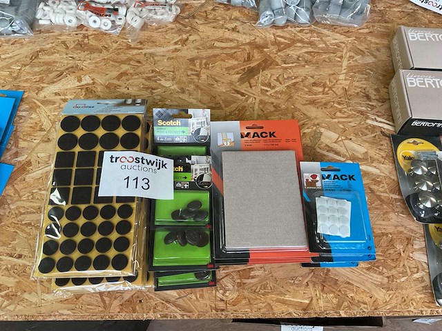 1 x partij stoeldoppen; viltglijders - afbeelding 1 van  9