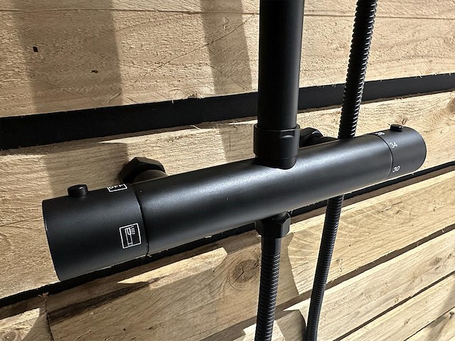 1 x regendoucheset met thermostaat - zwart - afbeelding 5 van  6