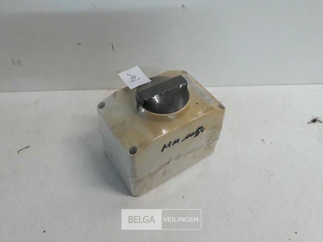 1 x schakelaar on/of 32a 690v 4p - afbeelding 2 van  3