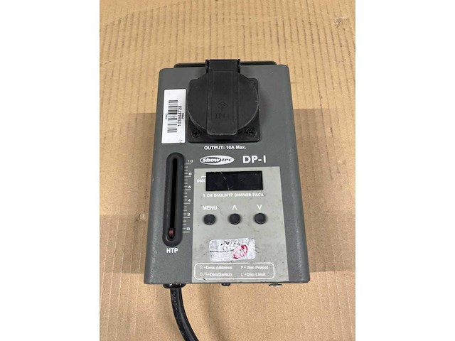 1 x showtec dimmer 1x2kw single dp-1 10a xlr3/schuko (with fader) - afbeelding 3 van  3