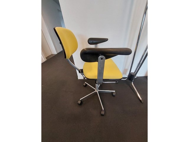 1 x vintage bureaustoelen fritz hansen kevi - design jörgen rasmussen - afbeelding 3 van  4