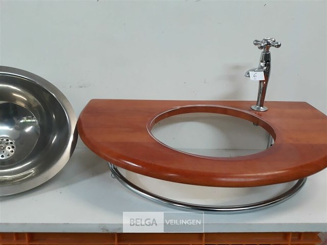 1 x wasbak inox houten blad met kraan showmodel - afbeelding 3 van  3