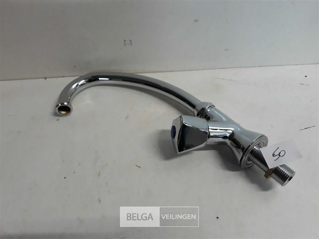 1 x wastafel kraan hoge beugel showmodel - afbeelding 2 van  3