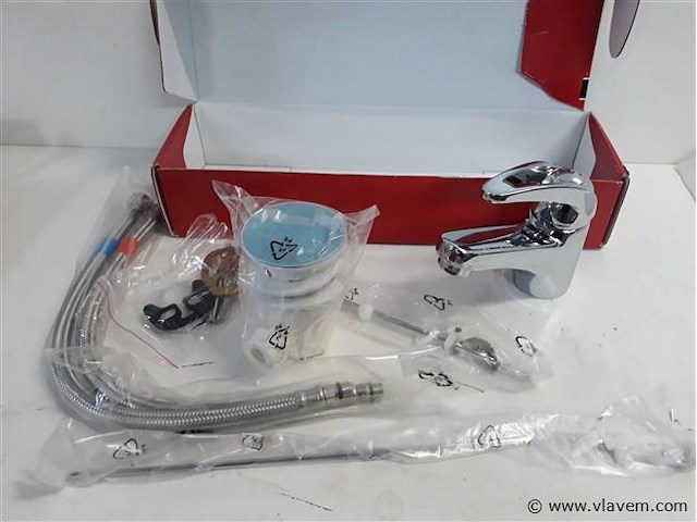 1 x wastafel kraan wit met auto afloop showmodel - afbeelding 2 van  2