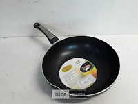 1 x wok 28 cm beschadigd - afbeelding 1 van  3