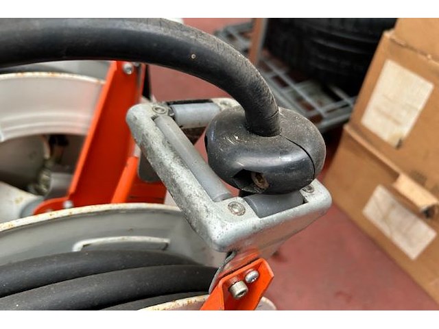 1 yamada slanghaspel - afbeelding 4 van  5