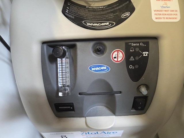 1 zuurstofcompressor invacare perfecto2 - afbeelding 2 van  5