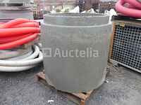 10 bezoekkamers met betonnen vloer - afbeelding 5 van  8