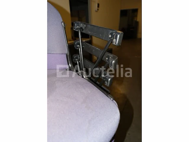 10 bijpassende stoelen - afbeelding 2 van  5