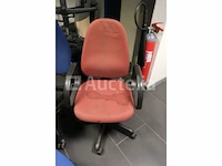 10 bureaustoelen