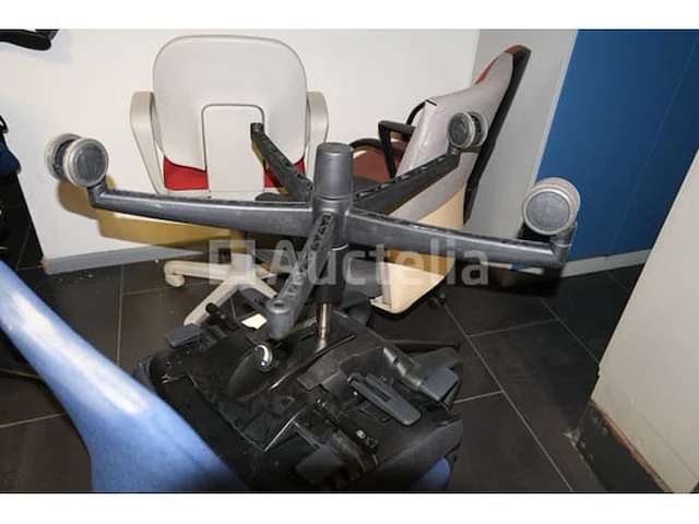 10 bureaustoelen - afbeelding 12 van  13