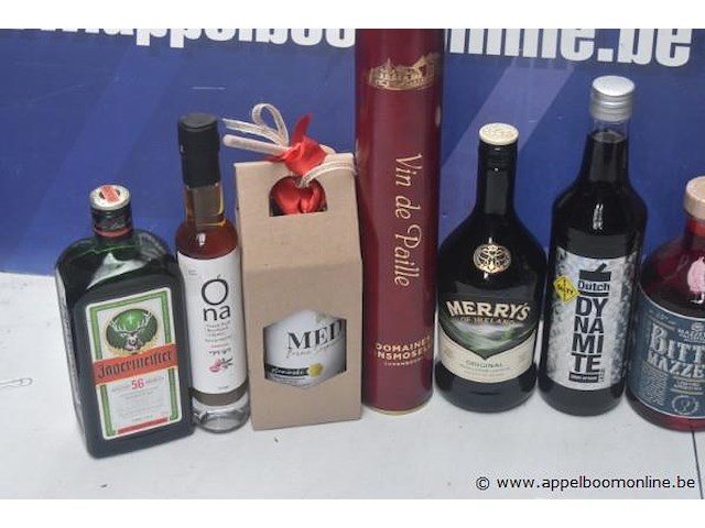 10 div flessen sterke drank, wo jagermeister - afbeelding 3 van  3