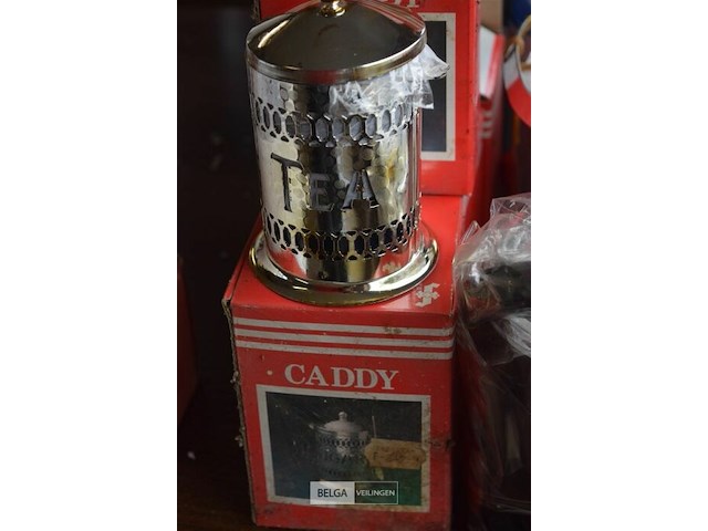 ±10 div ijsemmers en 4 theepotjes - afbeelding 3 van  4