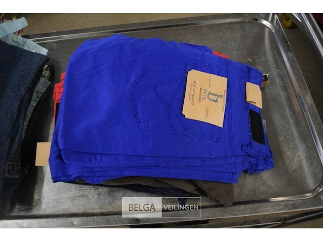 ±10 div soorten broeken mt 30 - afbeelding 3 van  5