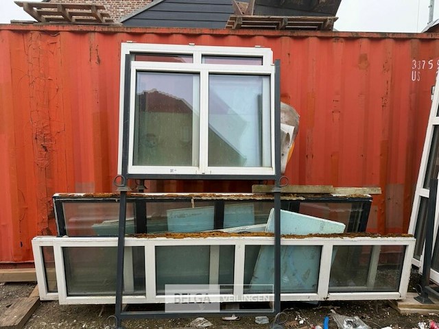 ± 10 diverse alu ramen - afbeelding 1 van  2