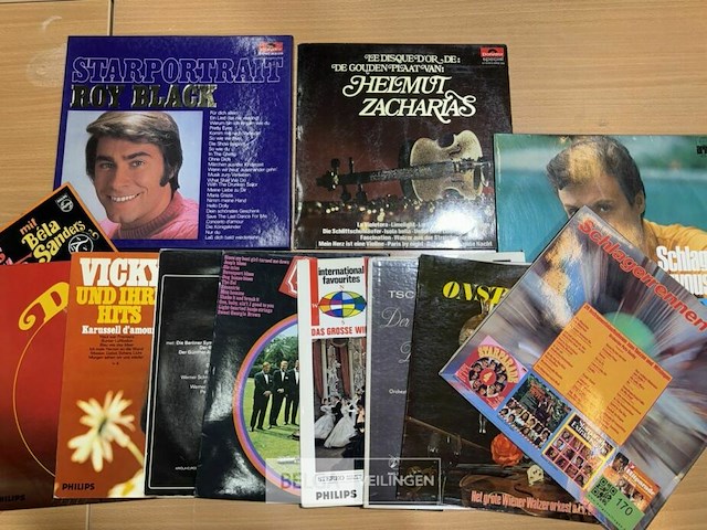 ± 10 diverse langspeelplaten various artists/bands vinyl - afbeelding 1 van  4