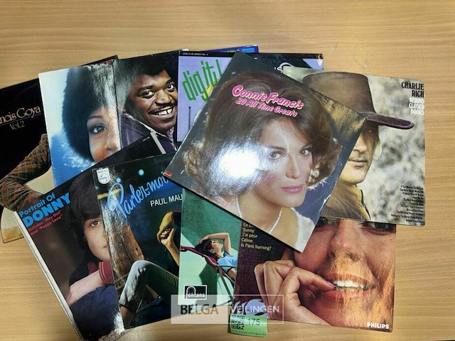 ± 10 diverse langspeelplaten various artists/bands vinyl - afbeelding 2 van  4