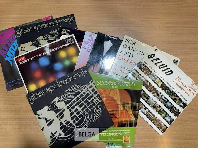 ± 10 diverse langspeelplaten various artists/bands vinyl - afbeelding 3 van  4
