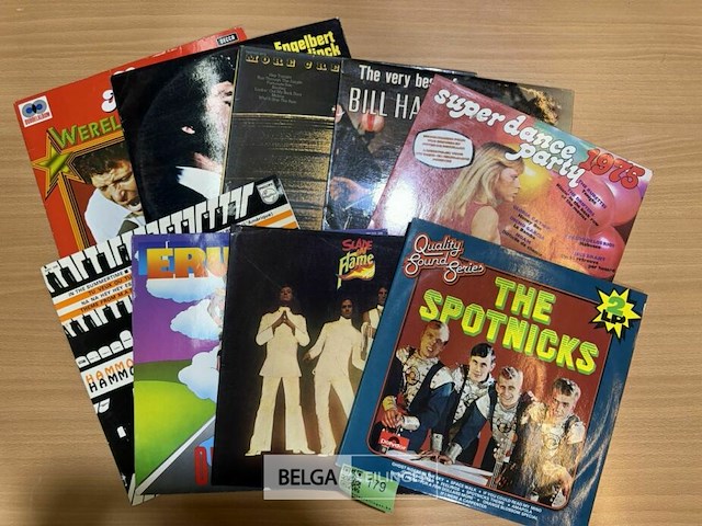 ± 10 diverse langspeelplaten various artists/bands vinyl - afbeelding 3 van  4