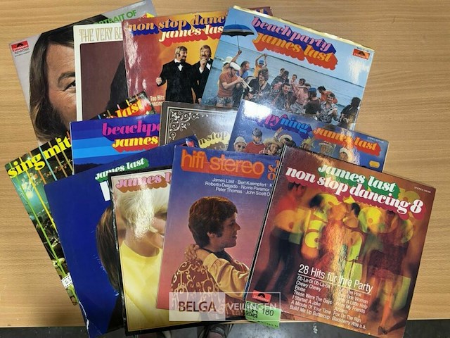 ± 10 diverse langspeelplaten various artists/bands vinyl - afbeelding 3 van  4