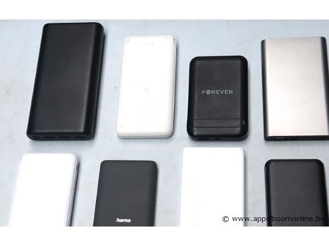 10 diverse powerbanks, werking niet gekend - afbeelding 2 van  3