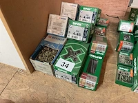 10 dozen hout schroeven