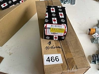 10 dozen hout schroeven