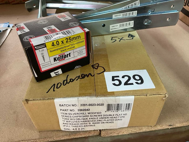10 dozen houtschroeven en balkdragers - afbeelding 2 van  5