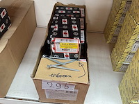 10 dozen houtschroeven - afbeelding 1 van  3