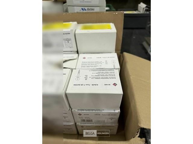 ± 10 dozen schroeven screw - afbeelding 1 van  3