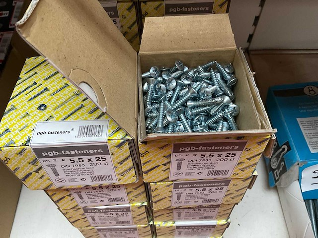 10 dozen schroeven - afbeelding 3 van  4
