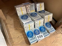 10 dozen schroeven