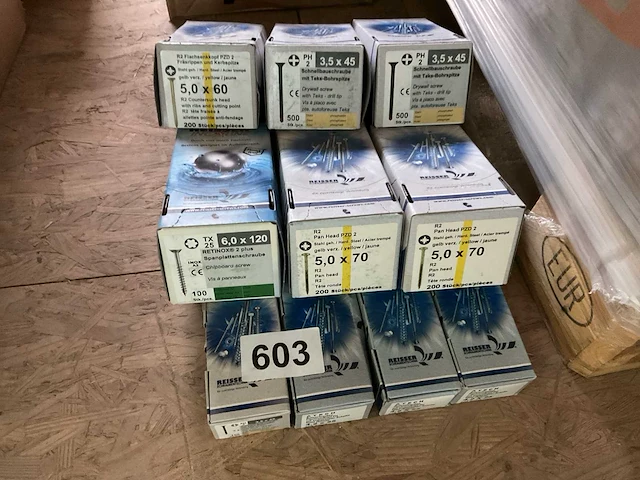 10 dozen schroeven - afbeelding 1 van  5