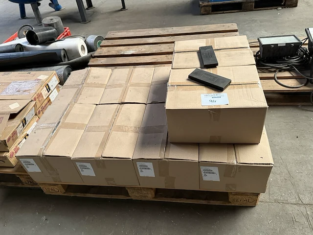 10 dozen stootblokken uniclic - afbeelding 1 van  3