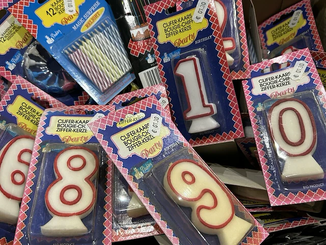 10 dozen vol materiaal - afbeelding 6 van  7