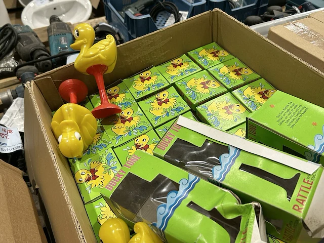 10 dozen vol materiaal - afbeelding 7 van  7