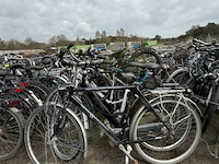 10 fietsen - afbeelding 1 van  1