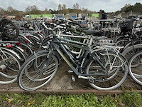 10 fietsen - afbeelding 1 van  1