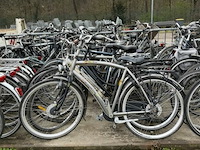 10 fietsen - afbeelding 1 van  1