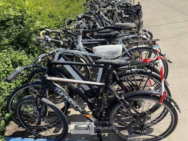 10 fietsen - afbeelding 3 van  4