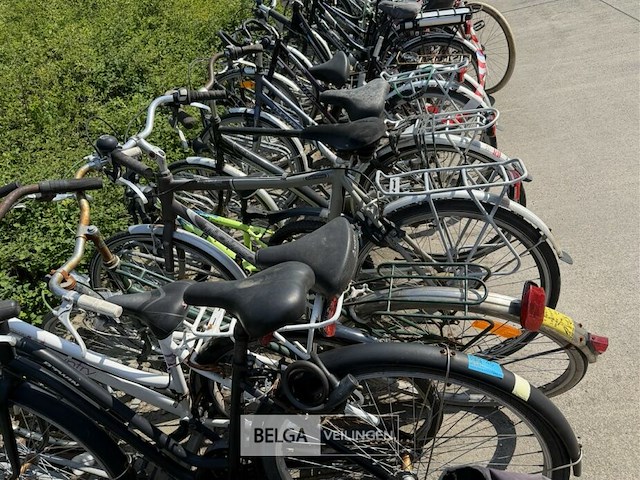 10 fietsen - afbeelding 4 van  5
