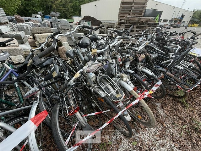 10 fietsen - afbeelding 3 van  3